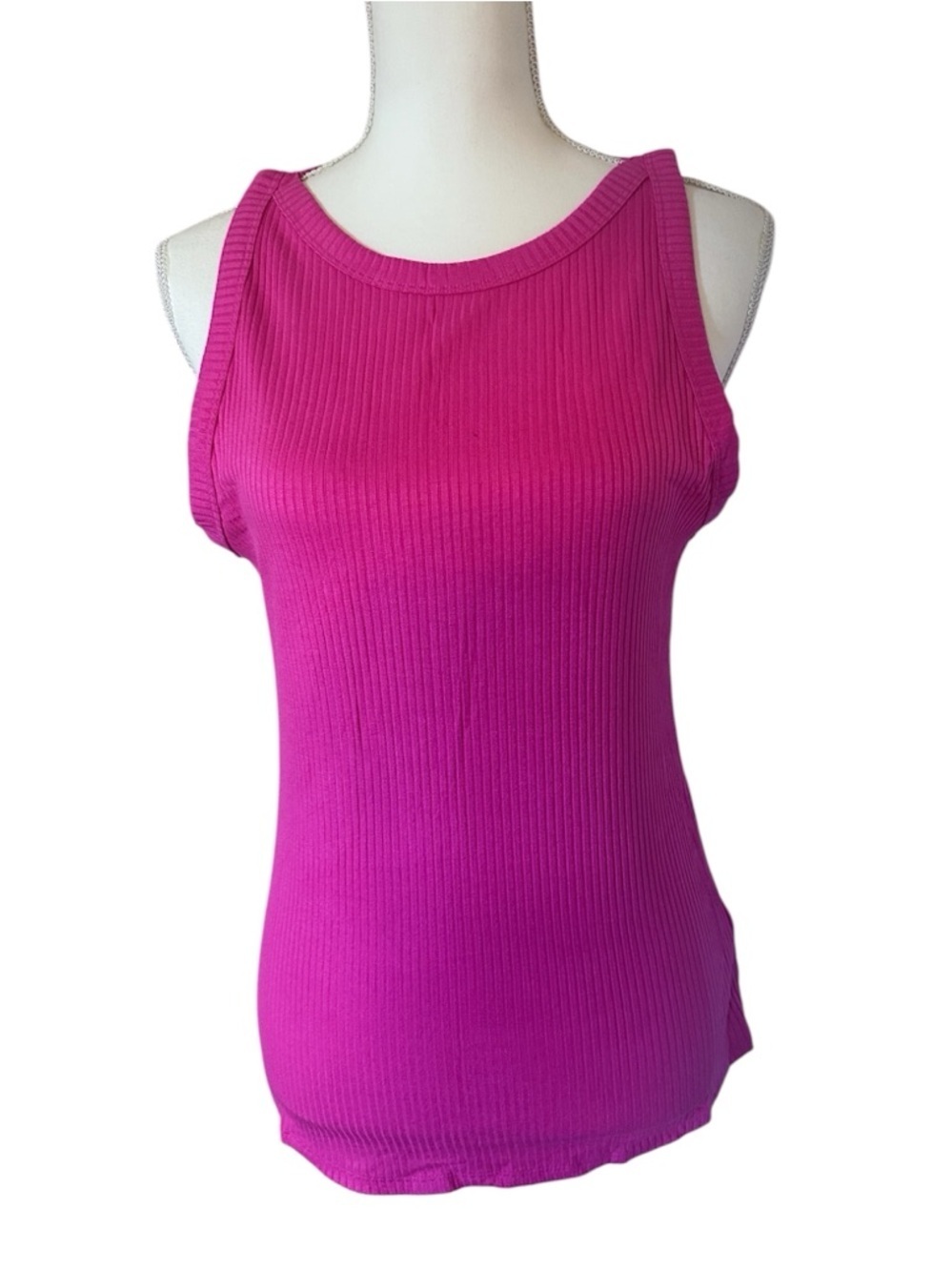 NWOT - Soft Ribbed Fitted Tank - Pink